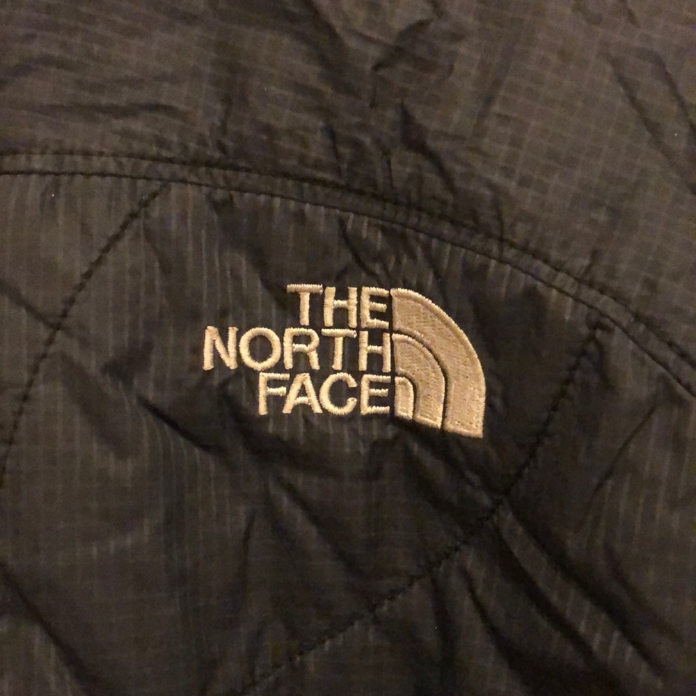 North Face jacket - Picture 2 of 3